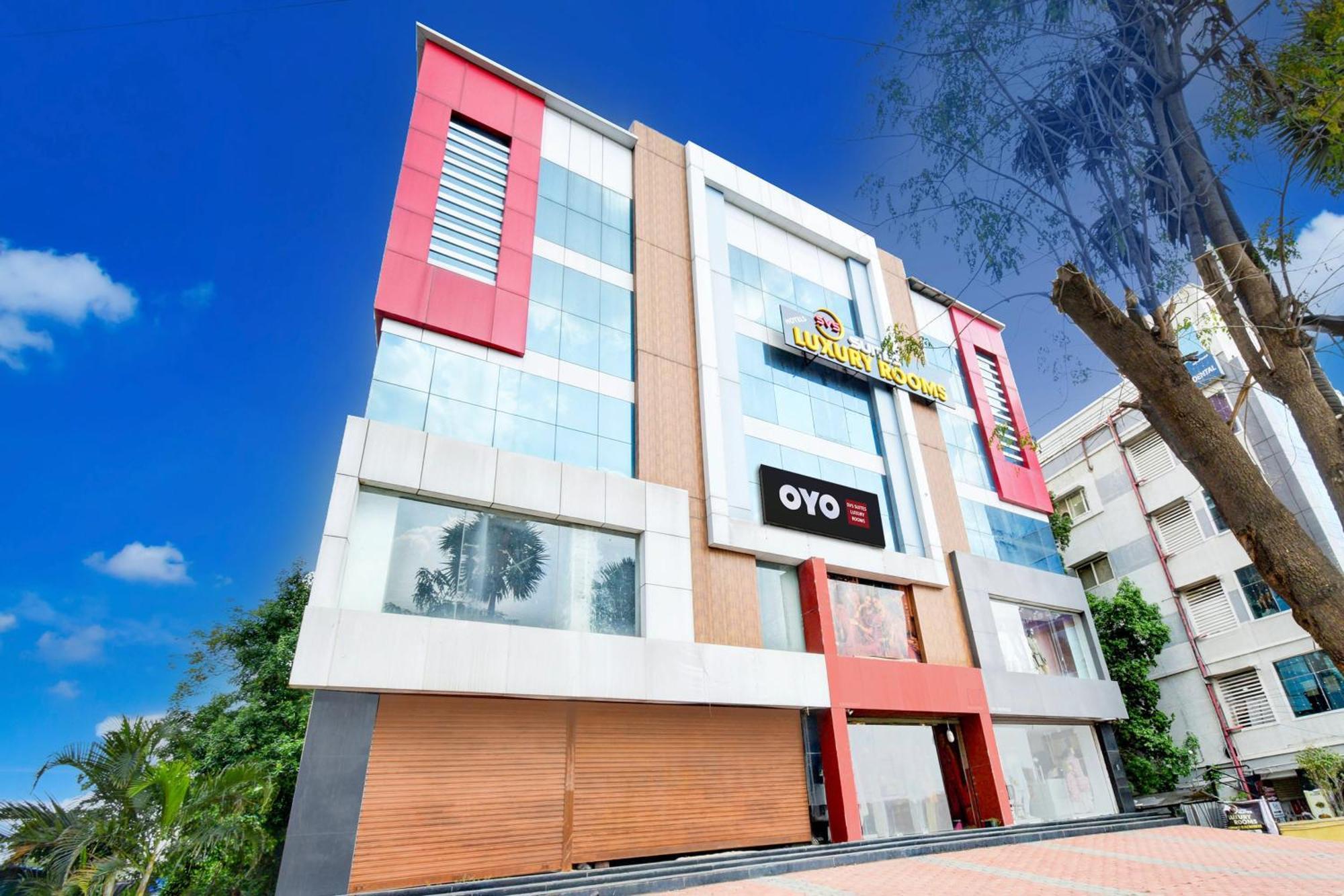 Hotel O Svs Suites Luxury Rooms Trimulgherry Bagian luar foto